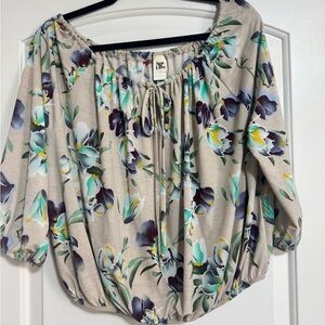 Sew in love Floral Top